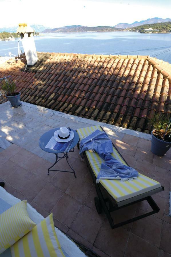 Sto Roloi Island Houses Poros Town Dış mekan fotoğraf